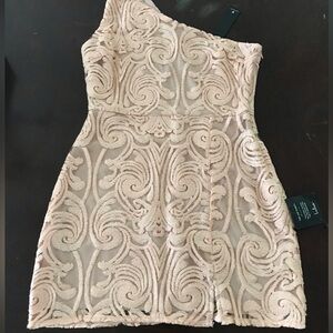 Lulus mini dress size M